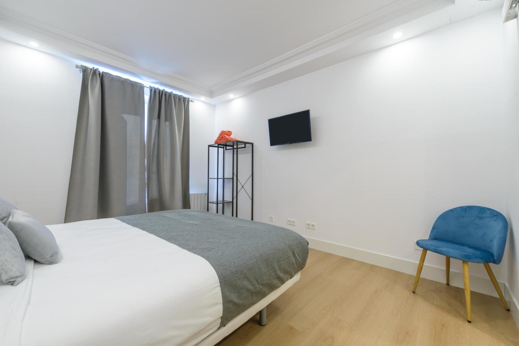 마드리드 Gran Via New 2Br 1Bth Elevator 아파트 외부 사진